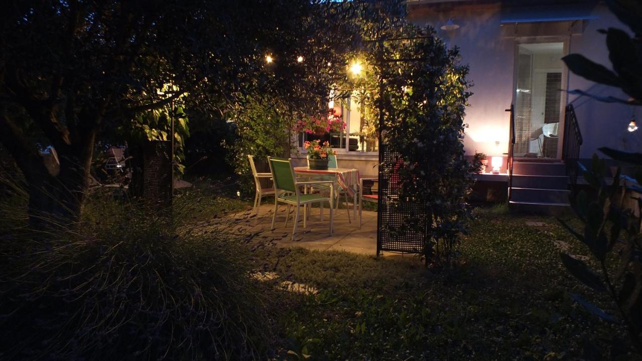 La Maison Sous L'Olivier Villa Morieres-les-Avignon Exteriör bild